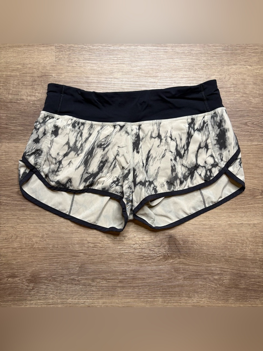 Lululemon Run: Speed Short *4-way Stretch